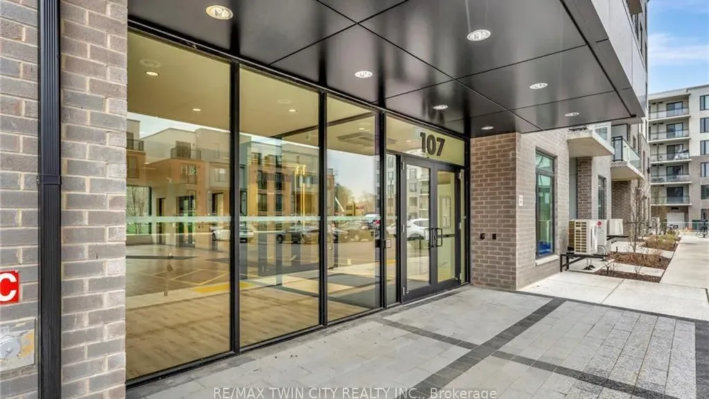 Spur Line Common Building 2 exterior