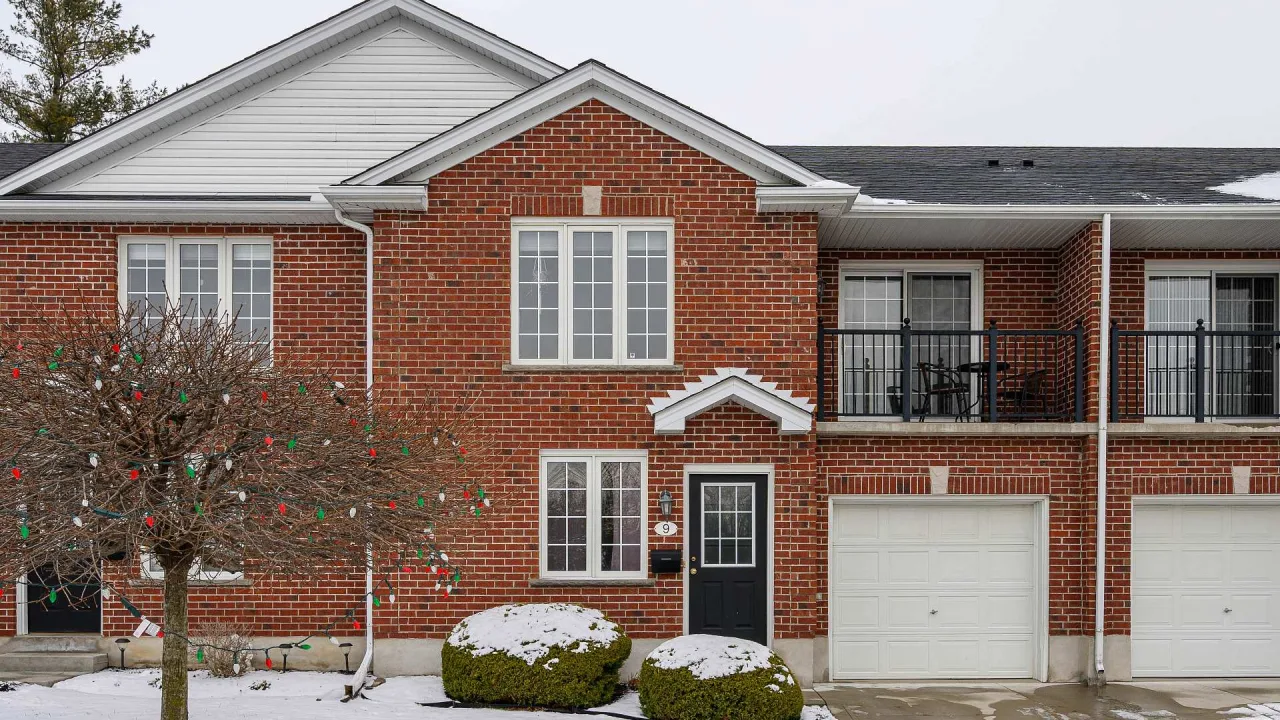 Meadowlily Walk exterior