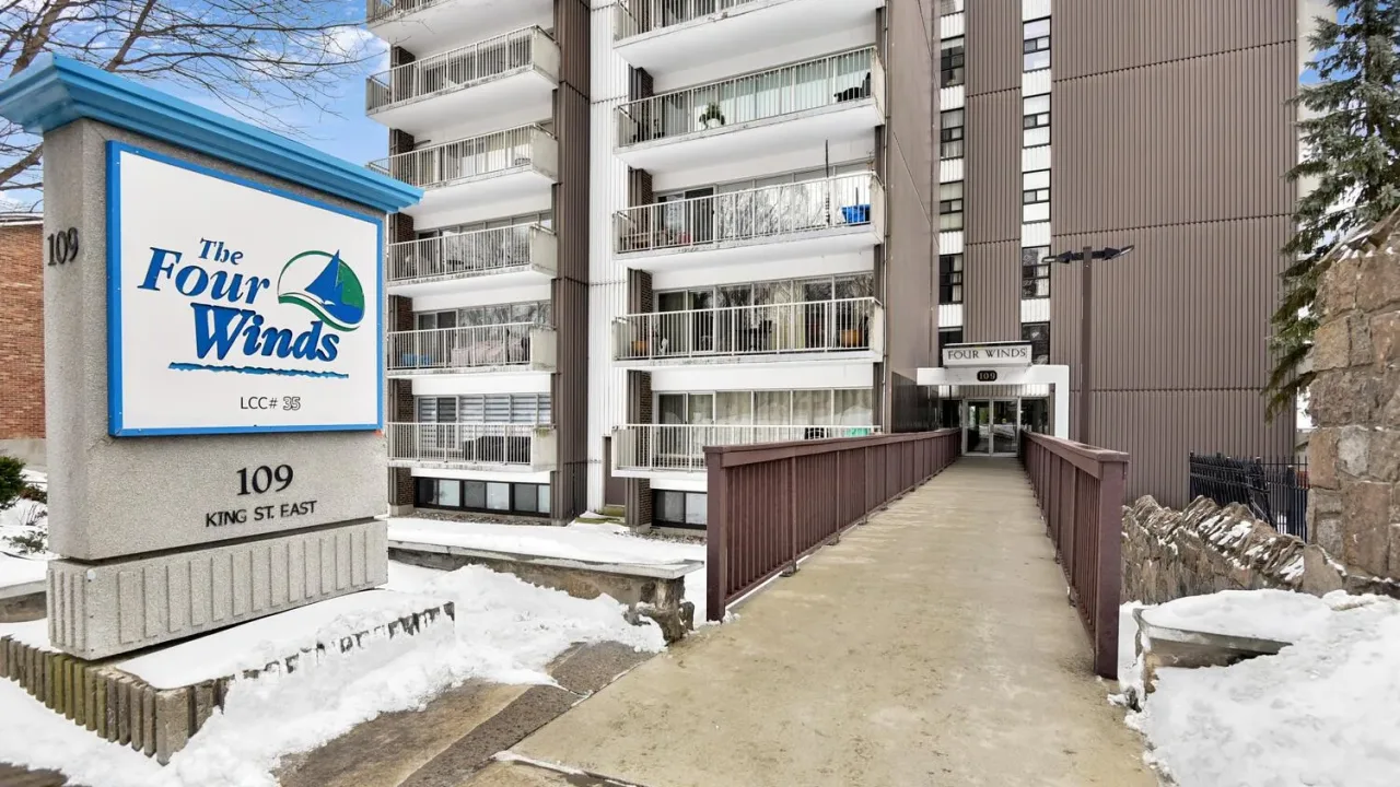 Four Winds exterior