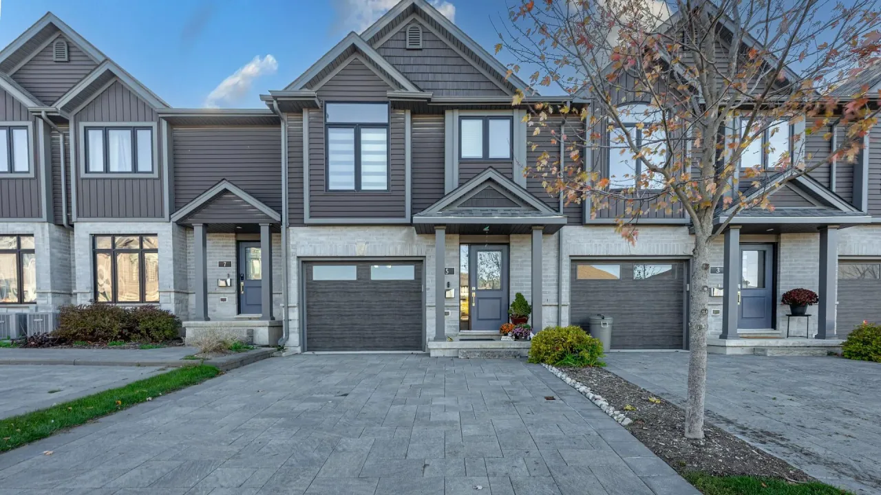 Eleven-Ten by Rembrandt Homes exterior