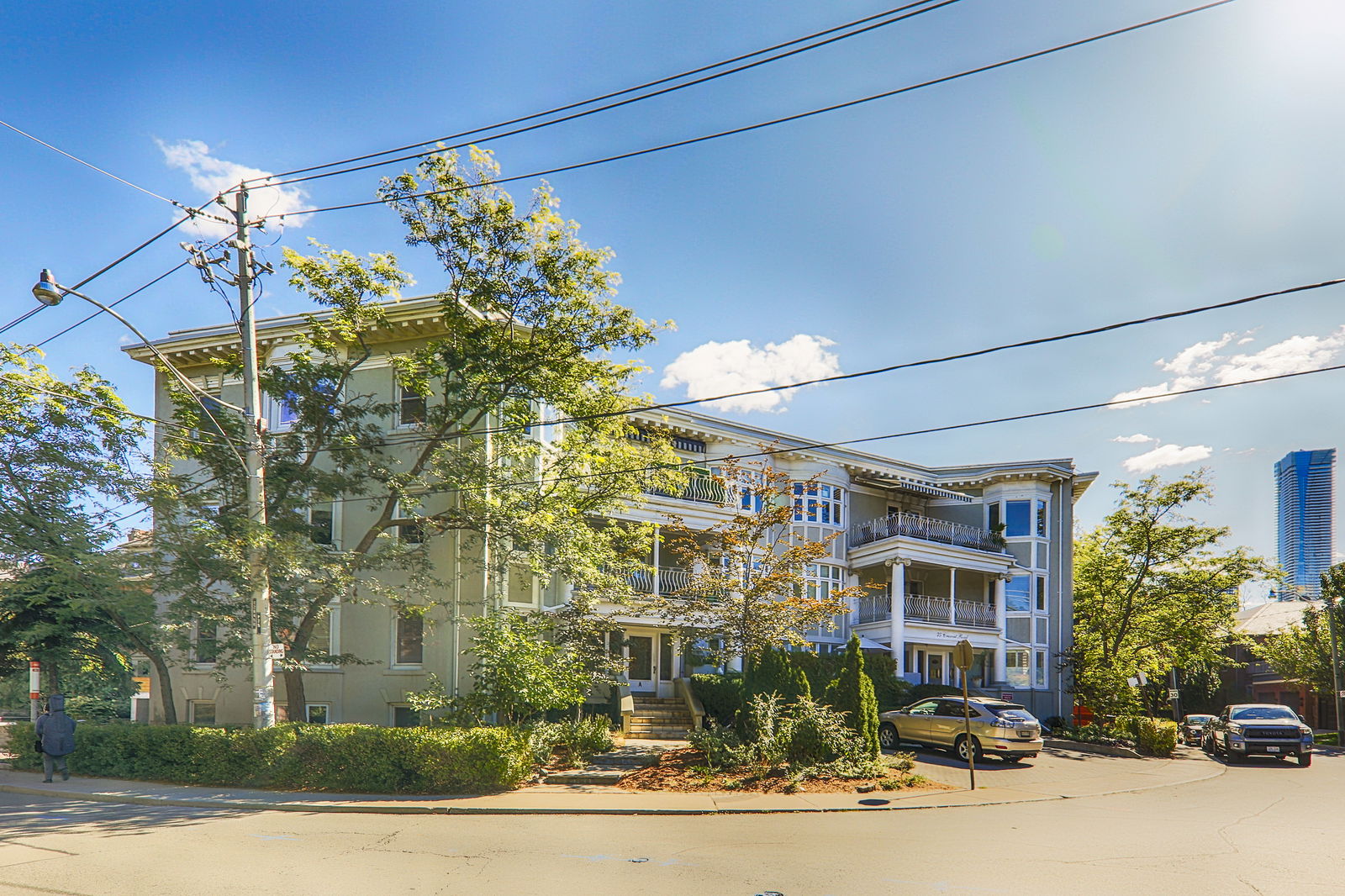Castlemere Apartments exterior