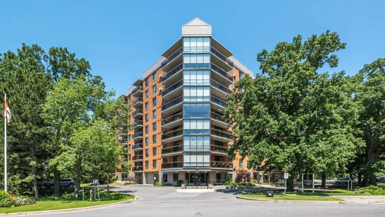 The Deerfield exterior