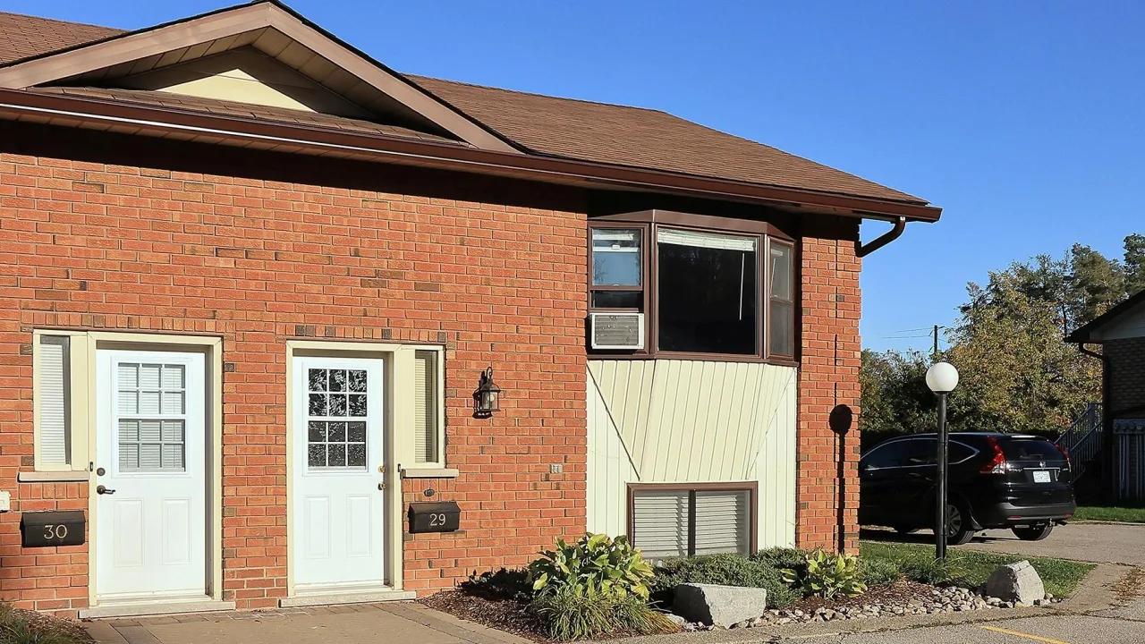 Courtland Place condo building exterior