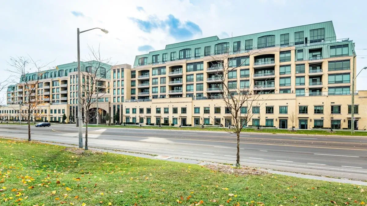 9th & Main condo building exterior