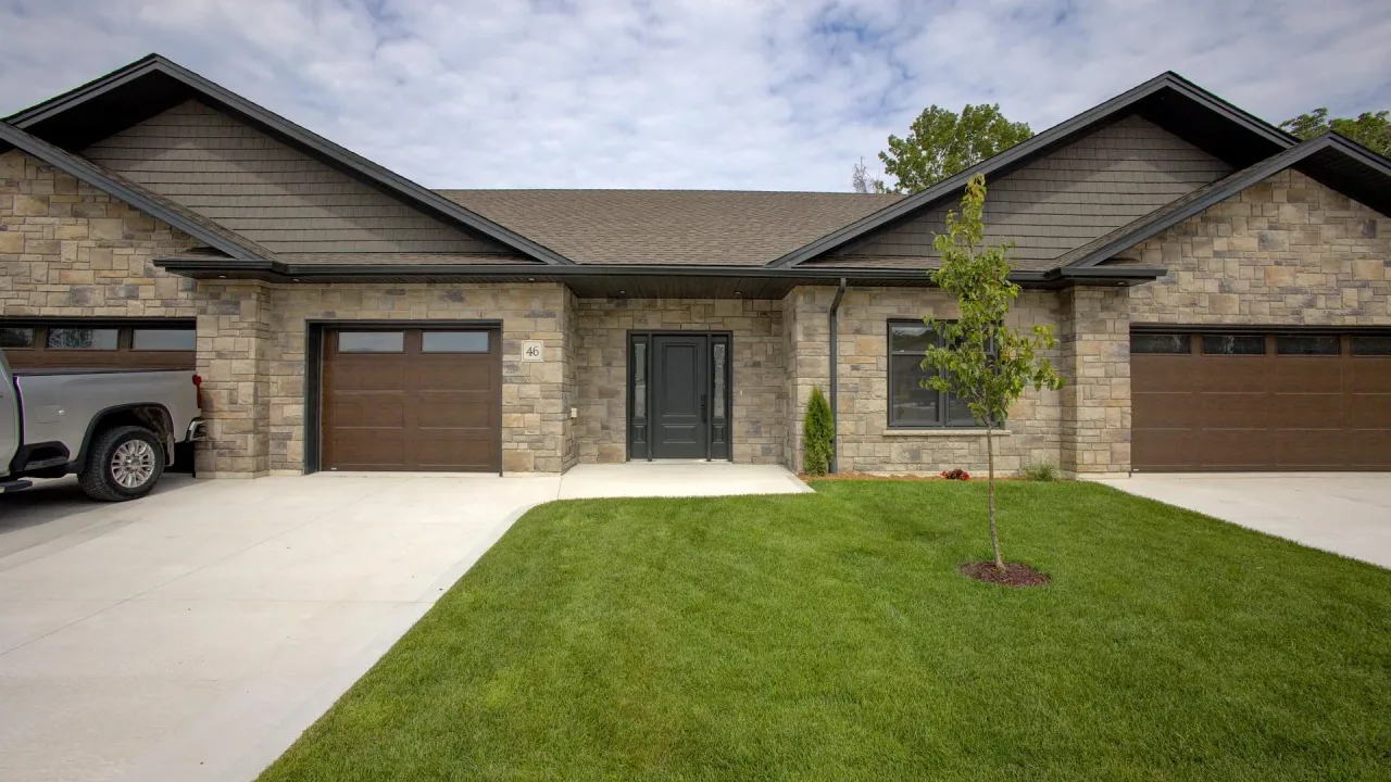 Fairway Estates exterior