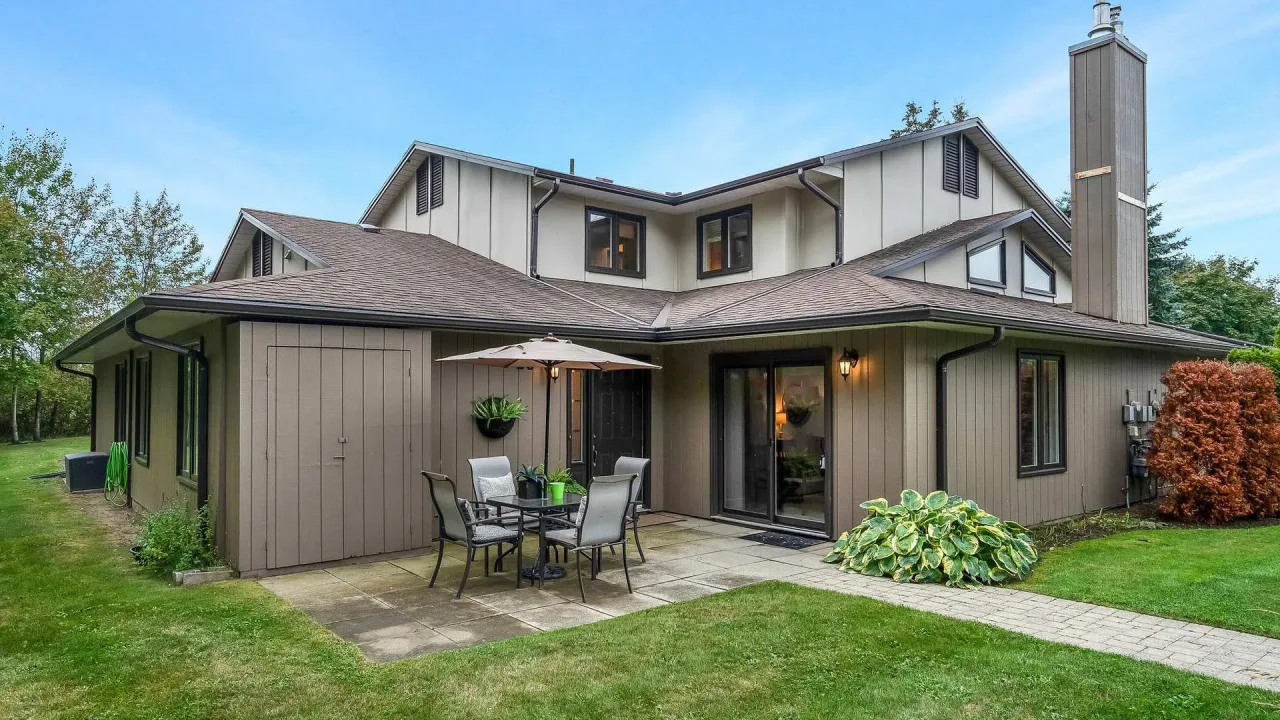 Whisper woods exterior