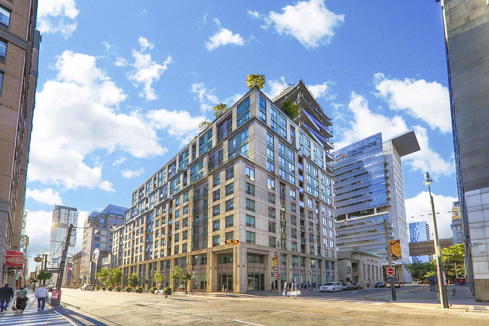 Qwest condo