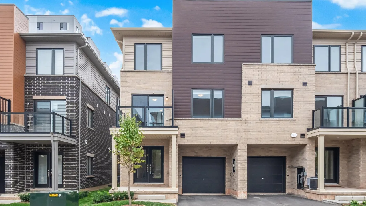 Rox Boro exterior