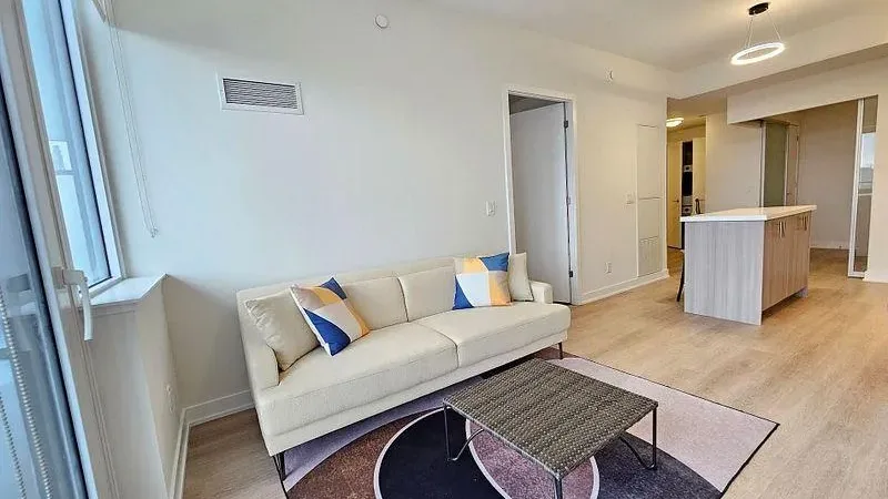 Ellie condo exterior