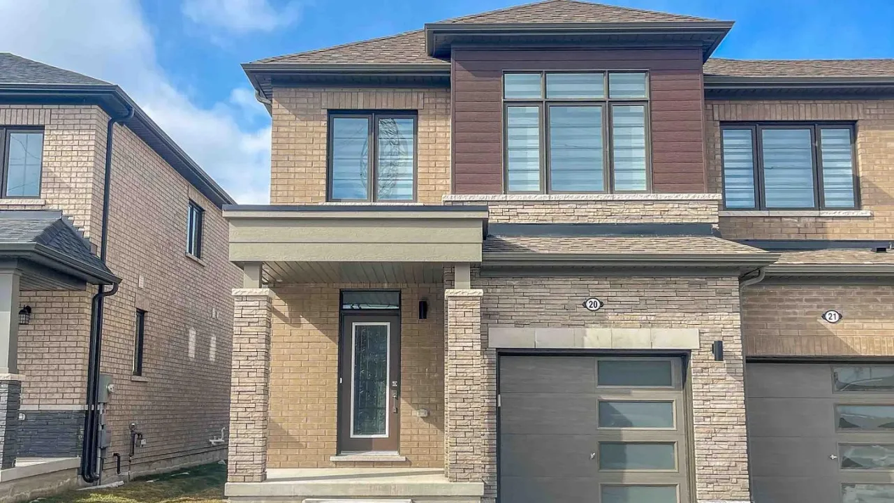 ECRM LUNDY'S TOWNHOMES exterior