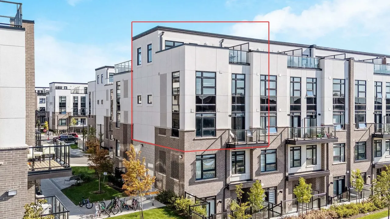 Rose Way Townhouses exterior