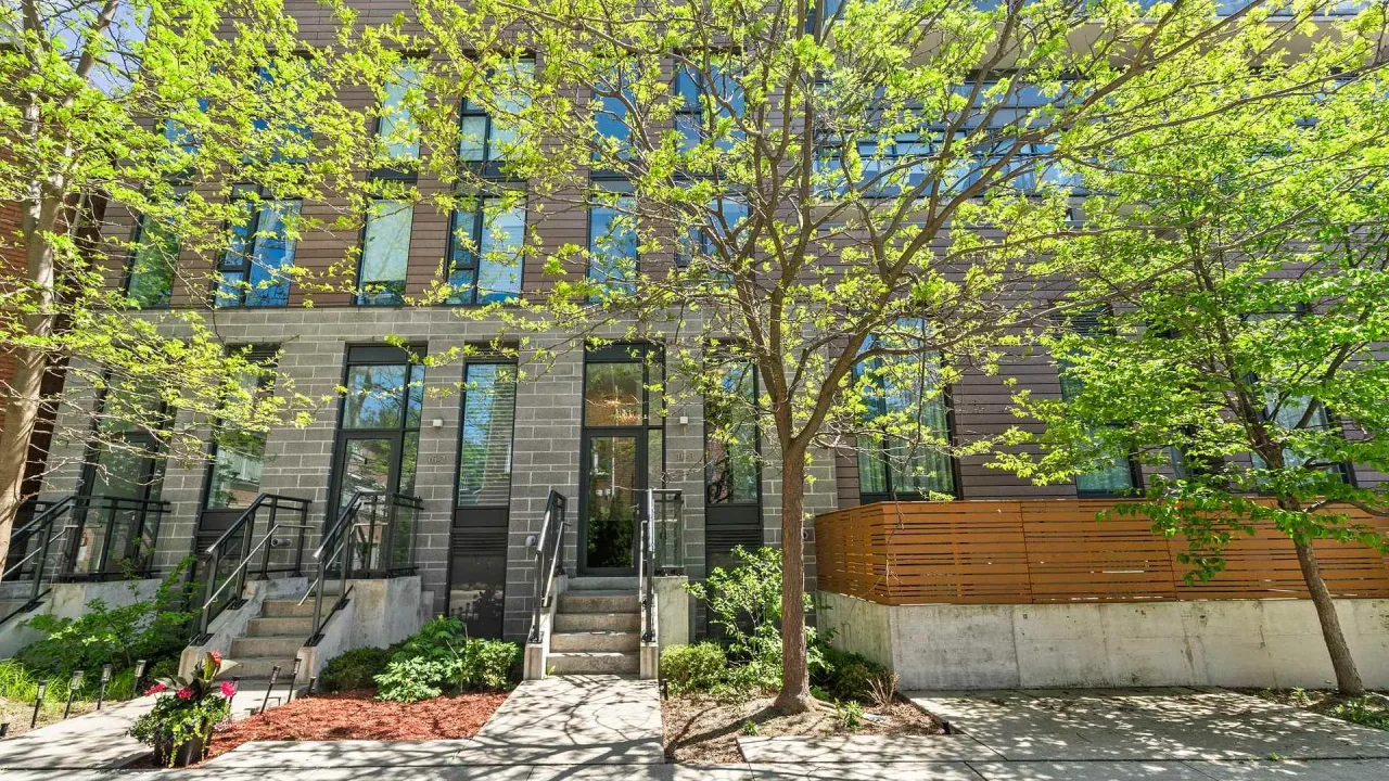 Leslieville Townhomes exterior