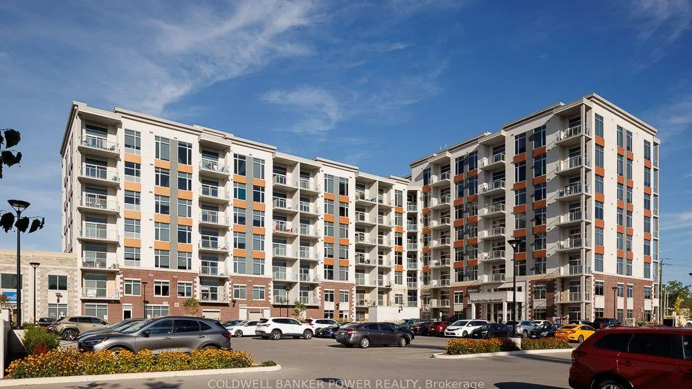 Hyde Park Village Apartments exterior