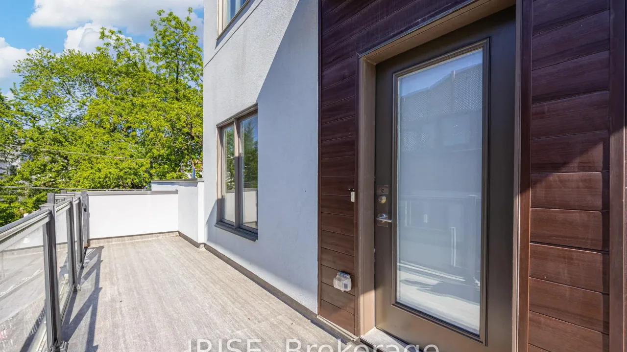 ONE6NINE JONES exterior