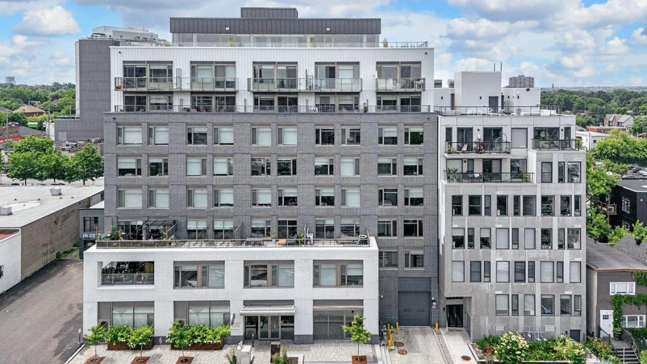 Canvas Lofts exterior