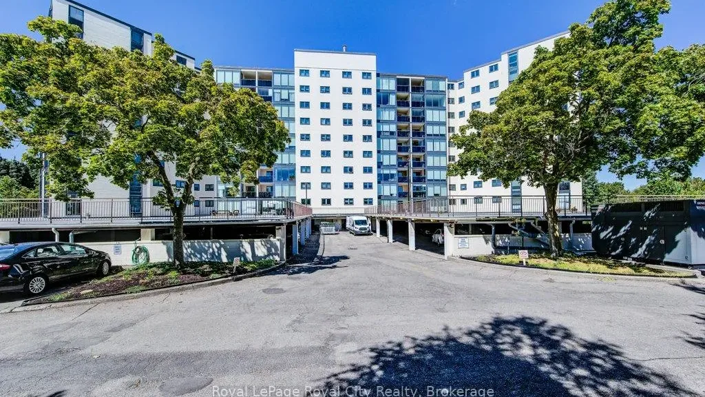 Woodlawn Towers Two exterior