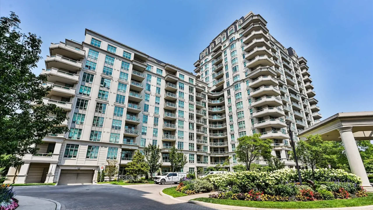 ARIA (#20) exterior