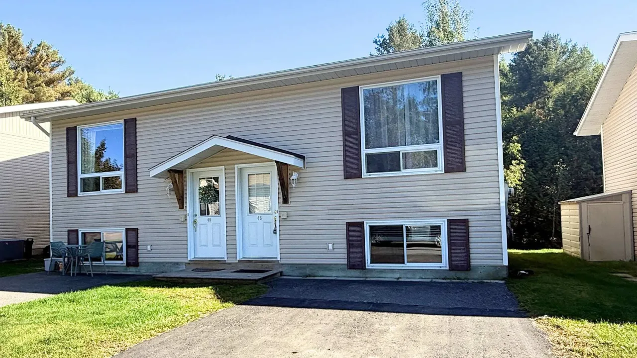 Pinewoods Condominiums exterior