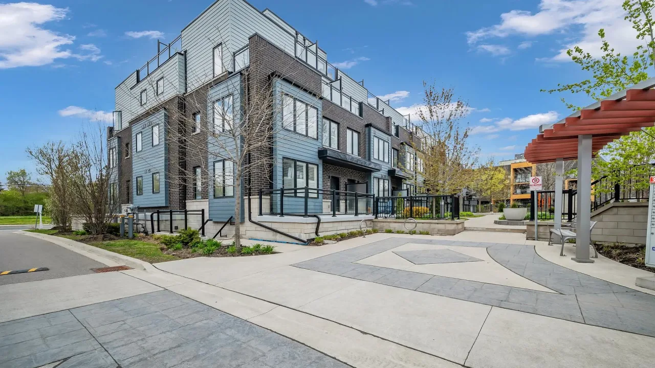 Southdown Towns condo building exterior