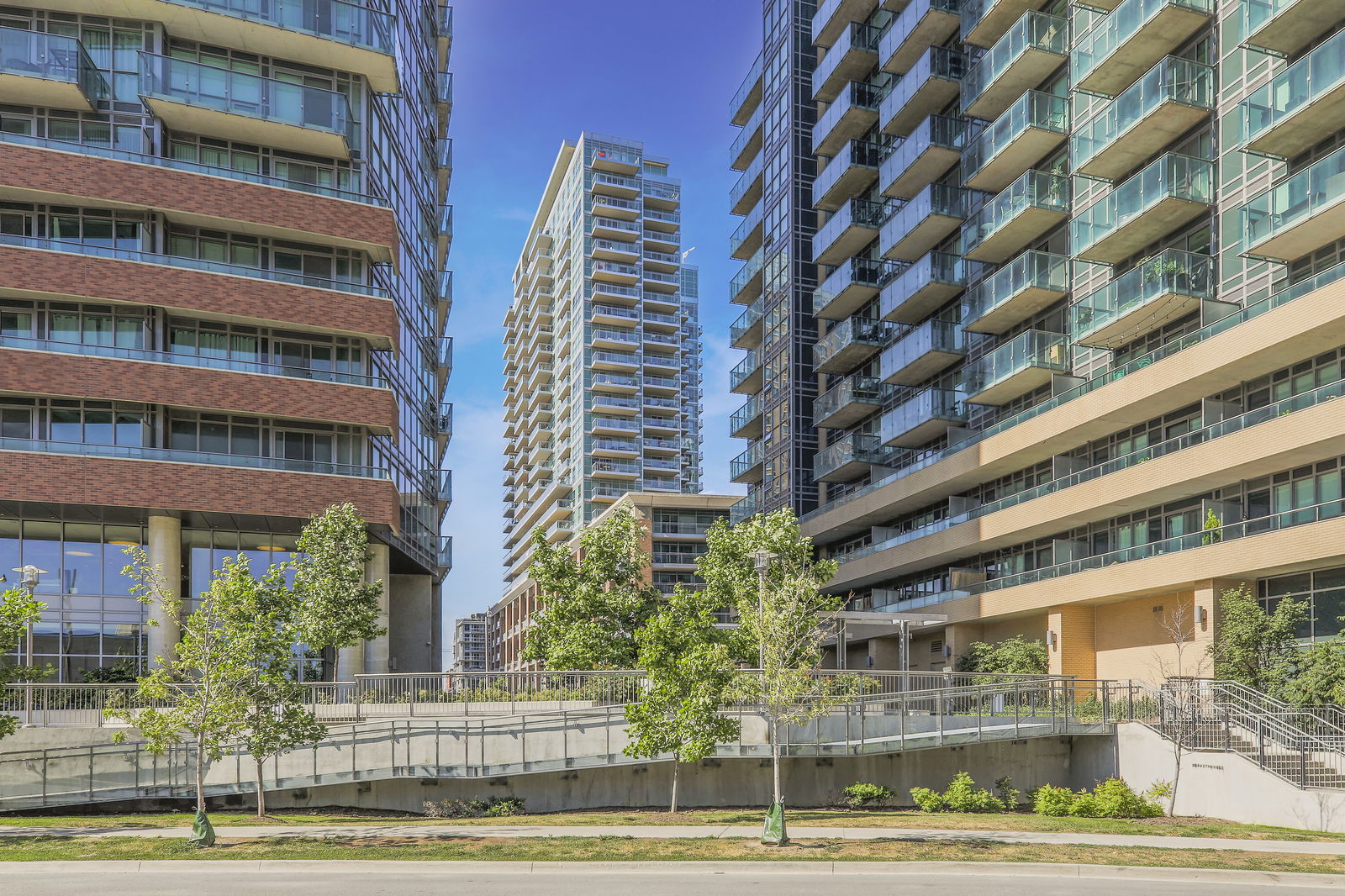 Vibe at Liberty Village exterior