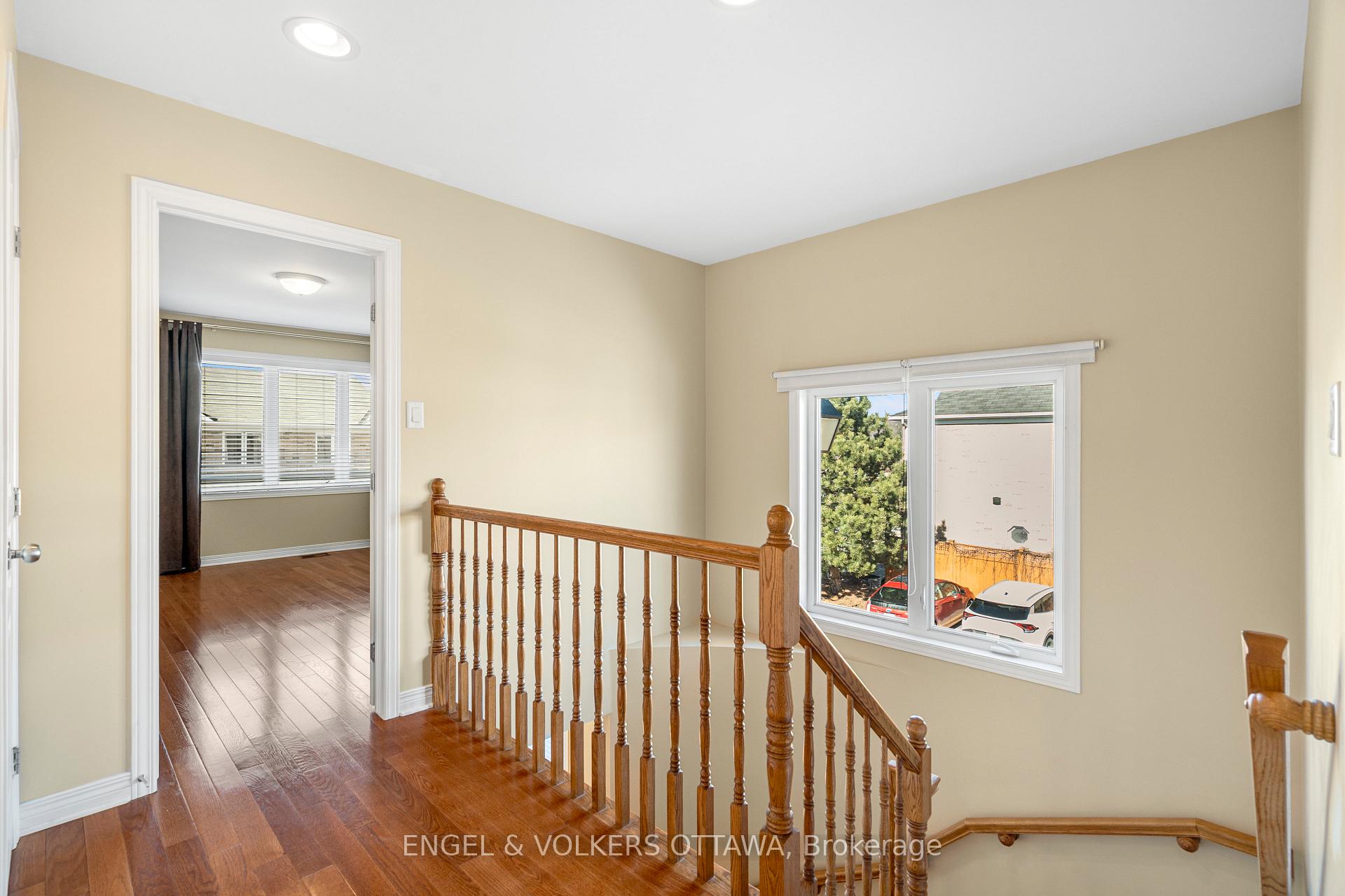 Photo 19 of 117 Encore Private, Ottawa, City View/Skyline/Fisher Heights/Parkwood Hills — HOMEH