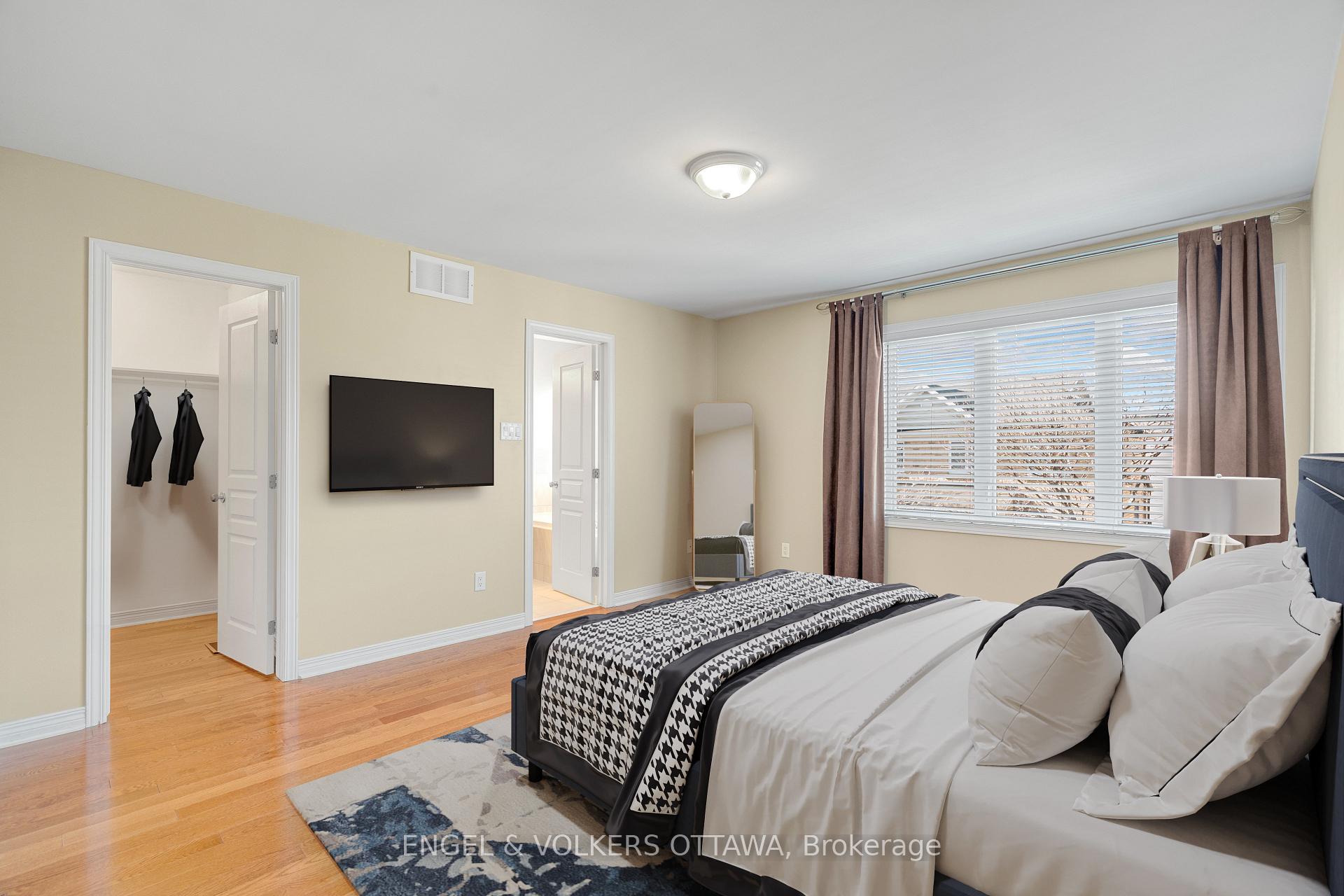 Photo 15 of 117 Encore Private, Ottawa, City View/Skyline/Fisher Heights/Parkwood Hills — HOMEH