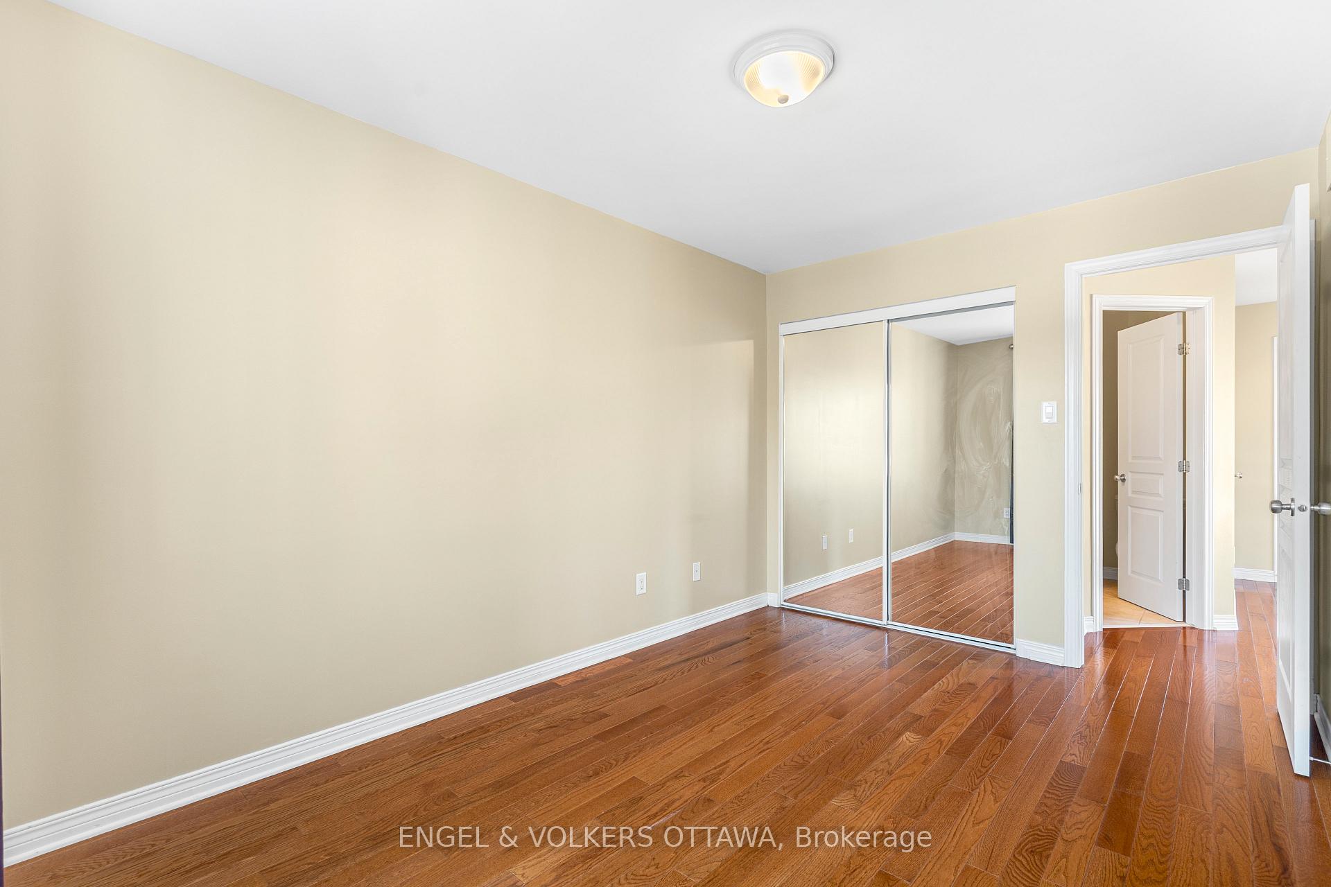 Photo 26 of 117 Encore Private, Ottawa, City View/Skyline/Fisher Heights/Parkwood Hills — HOMEH