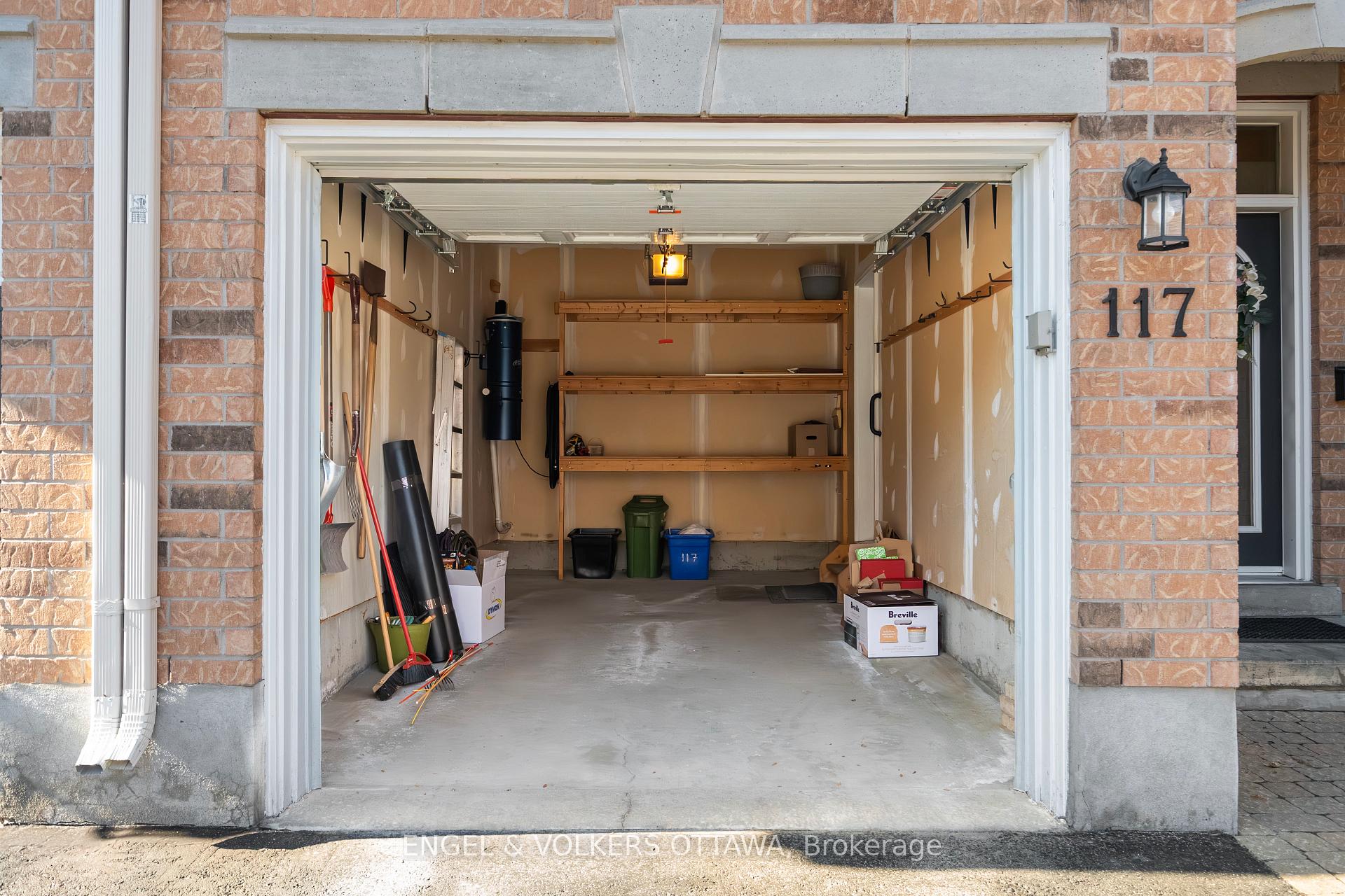 Photo 37 of 117 Encore Private, Ottawa, City View/Skyline/Fisher Heights/Parkwood Hills — HOMEH