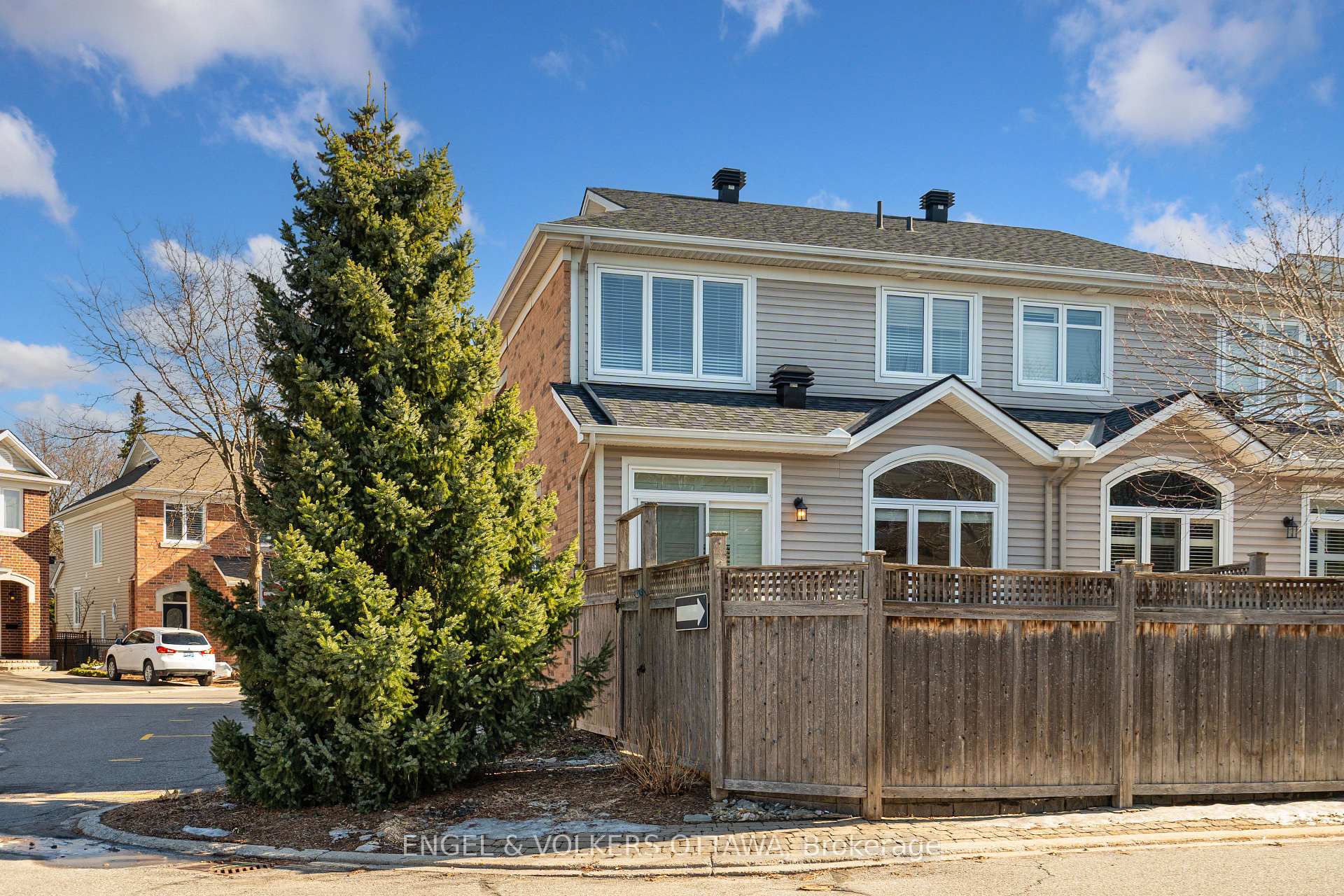 Photo 42 of 117 Encore Private, Ottawa, City View/Skyline/Fisher Heights/Parkwood Hills — HOMEH