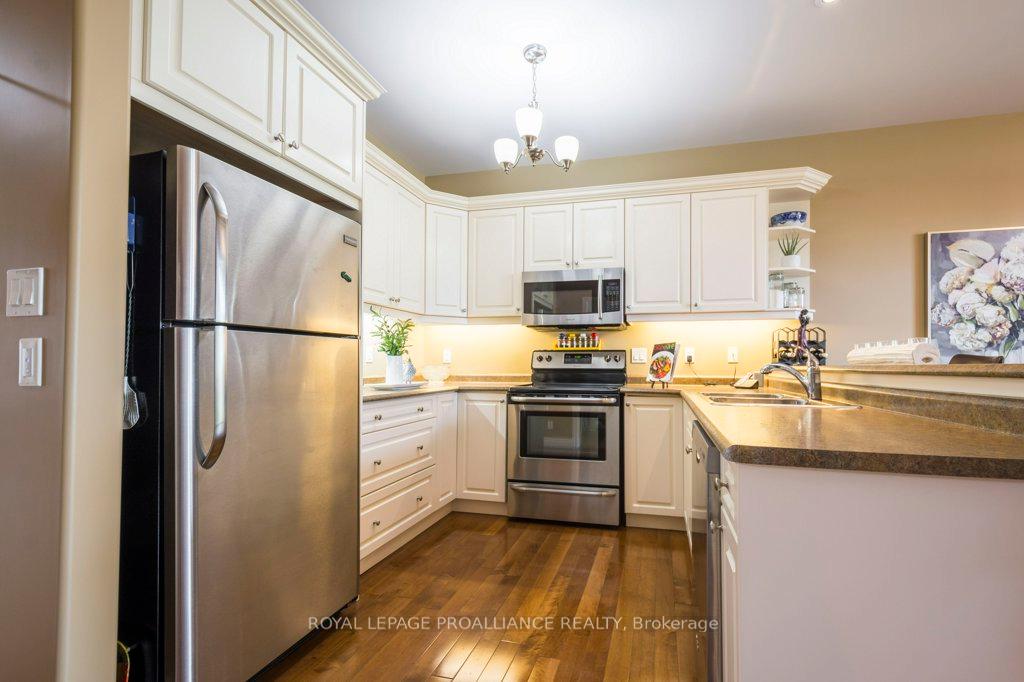 Photo 8 of 60 Princeton Place, Belleville, Thurlow Ward — HOMEH