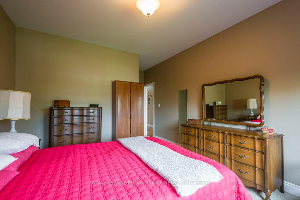 Photo 17 of 60 Princeton Place, Belleville, Thurlow Ward — HOMEH
