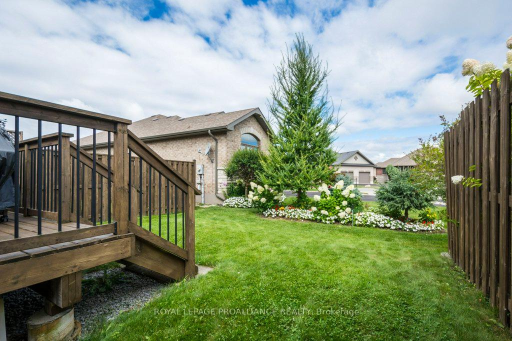 Photo 28 of 60 Princeton Place, Belleville, Thurlow Ward — HOMEH