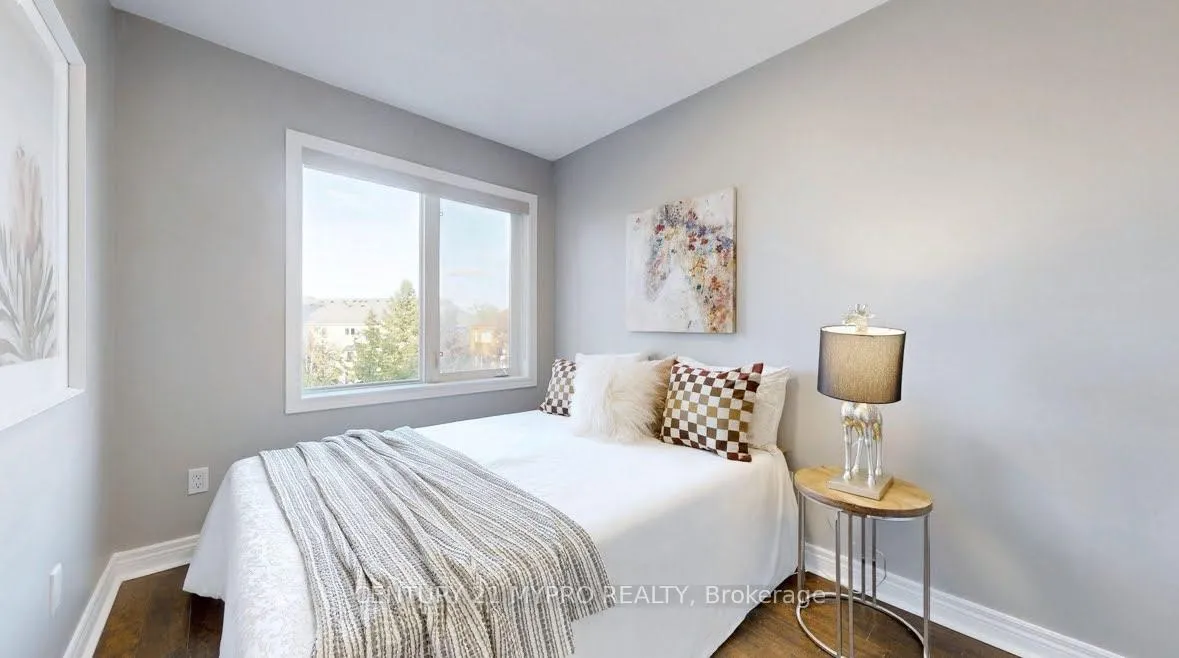 Photo 17 of 220 South Park Road, Markham, Commerce Valley — HOMEH