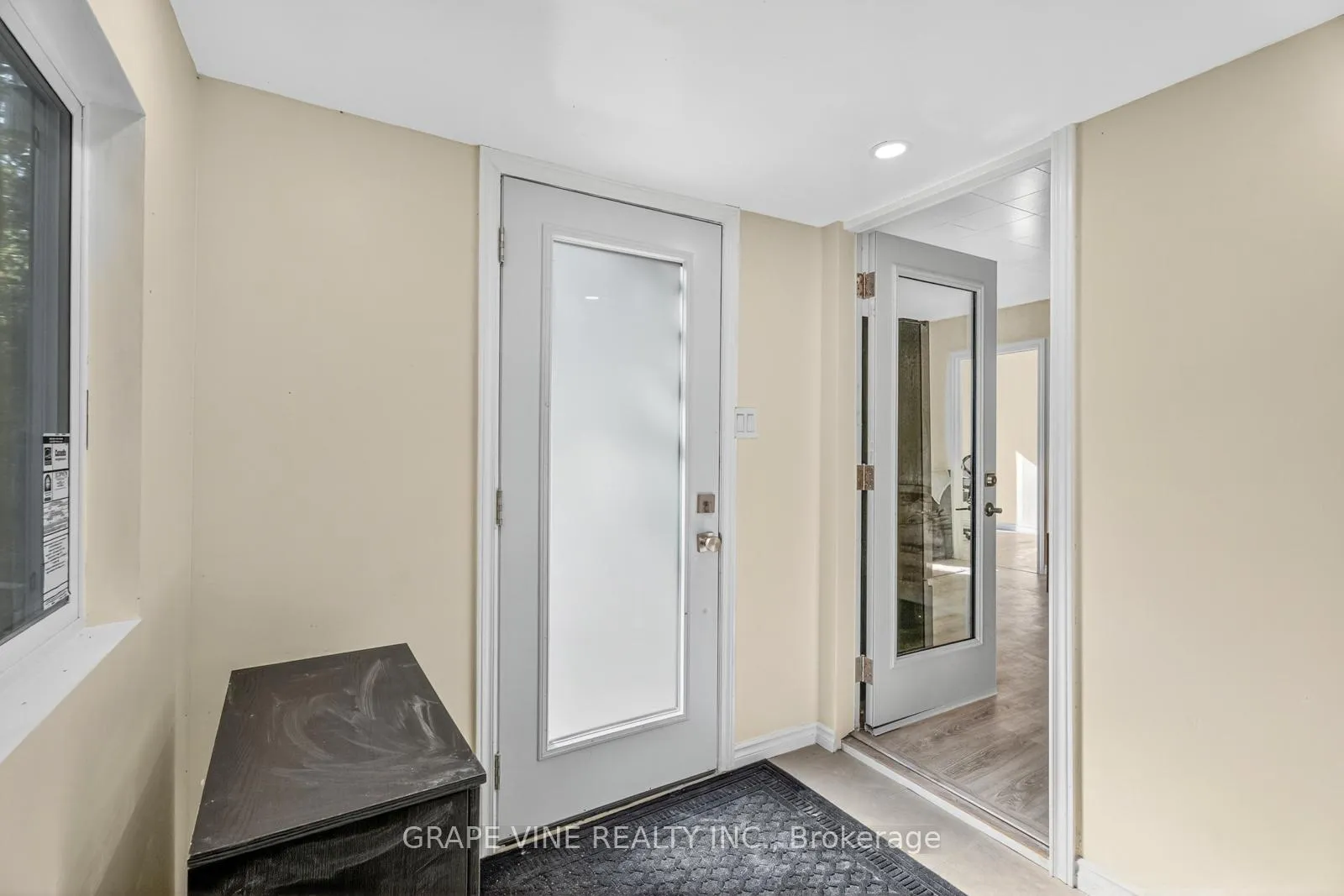 Photo 6 of 125 Hunter Crescent, Ottawa, Constance Bay — HOMEH