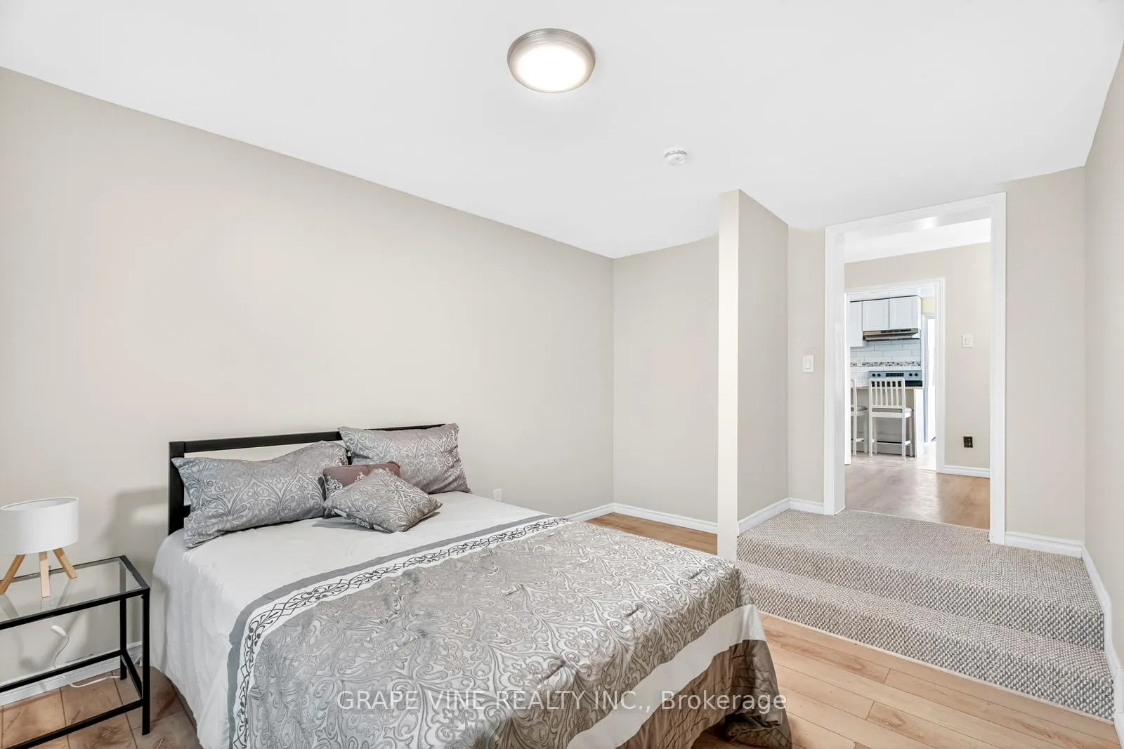 Photo 22 of 125 Hunter Crescent, Ottawa, Constance Bay — HOMEH