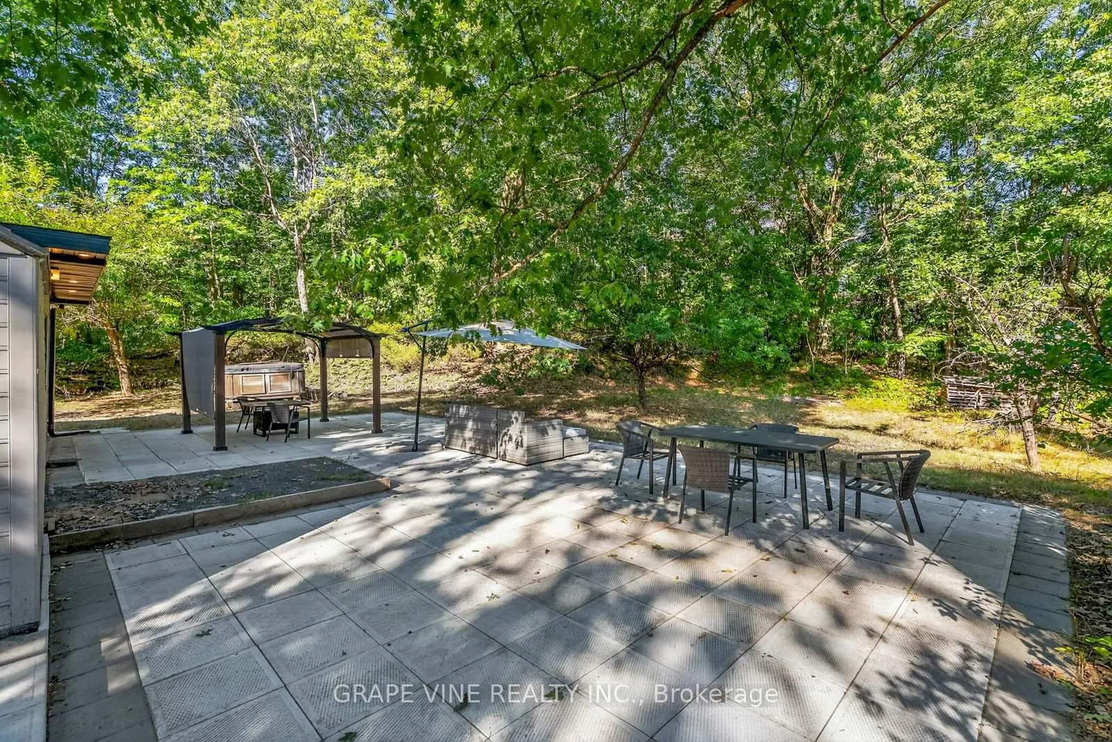 Photo 25 of 125 Hunter Crescent, Ottawa, Constance Bay — HOMEH