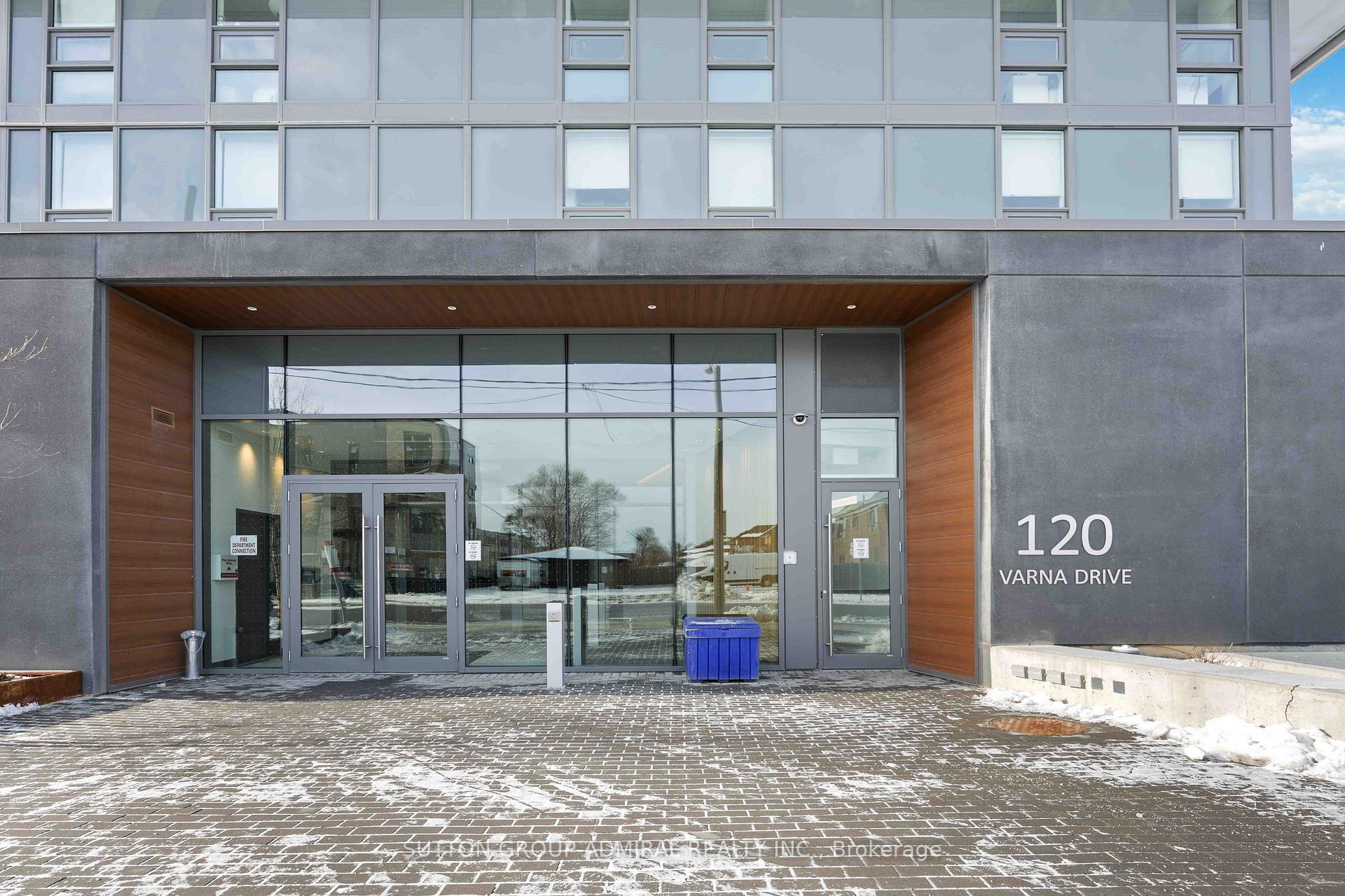 Photo 6 of Unit 316, 120 Varna Drive, Toronto, Englemount-Lawrence — HOMEH