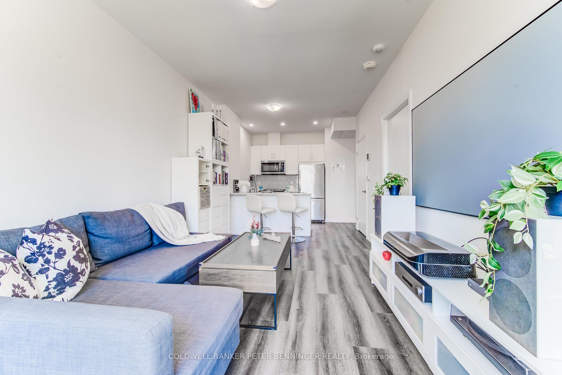 Photo 2 of Unit 303, 60 Charles Street W, Kitchener — HOMEH