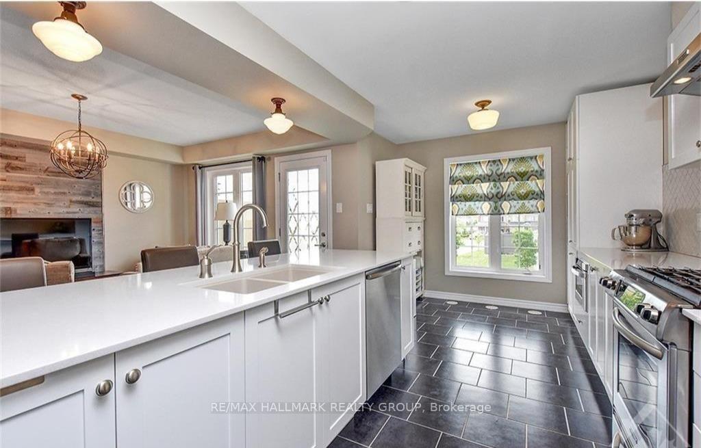 Photo 12 of 445 Meadowhawk Crescent, Ottawa, Barrhaven - Half Moon Bay — HOMEH