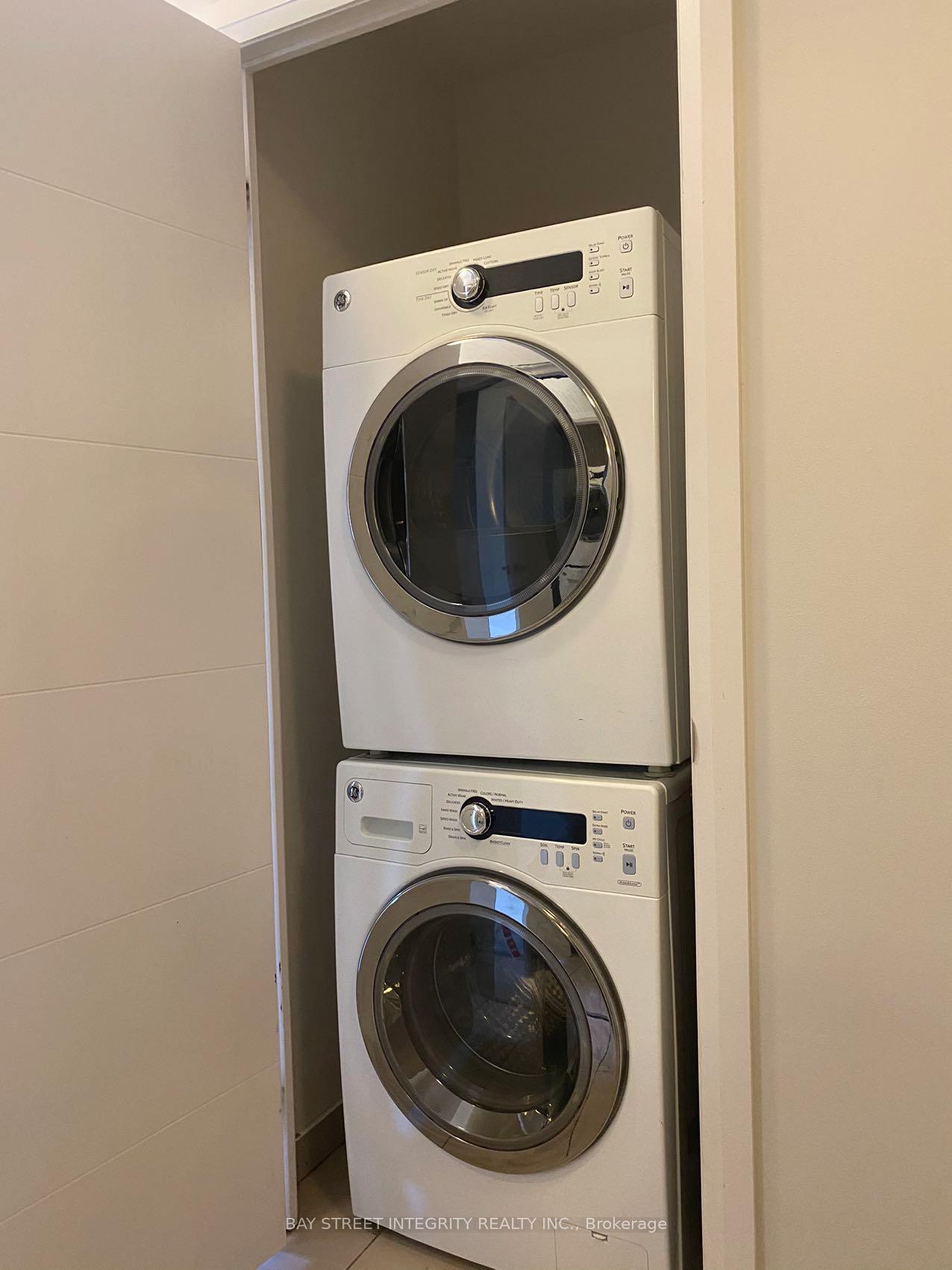 Photo 7 of Unit 329, 28 Uptown Drive, Markham, Unionville — HOMEH