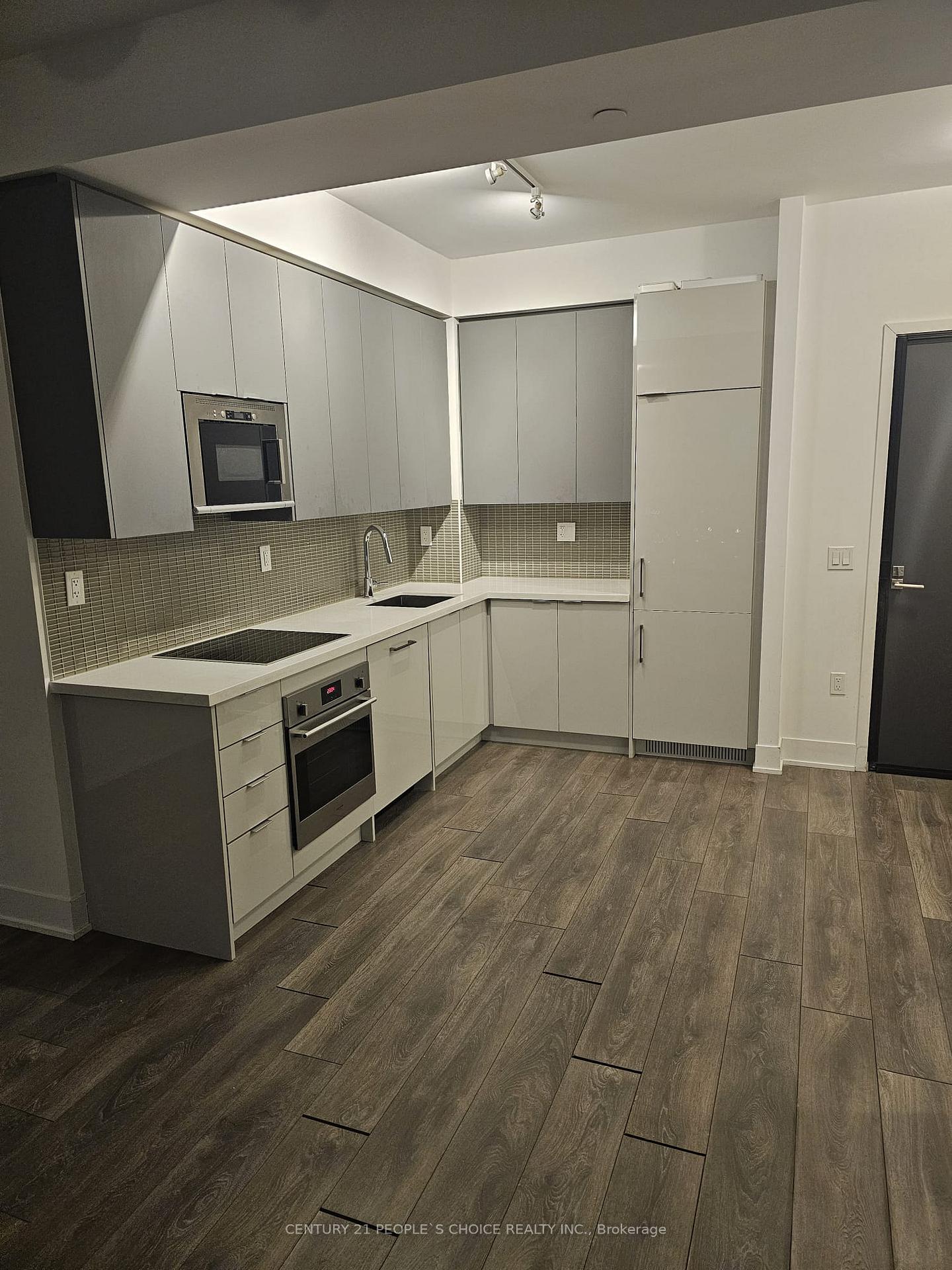 Photo 5 of Unit 3501, 2908 Highway 7 Road, Vaughan, Vaughan Corporate Centre — HOMEH