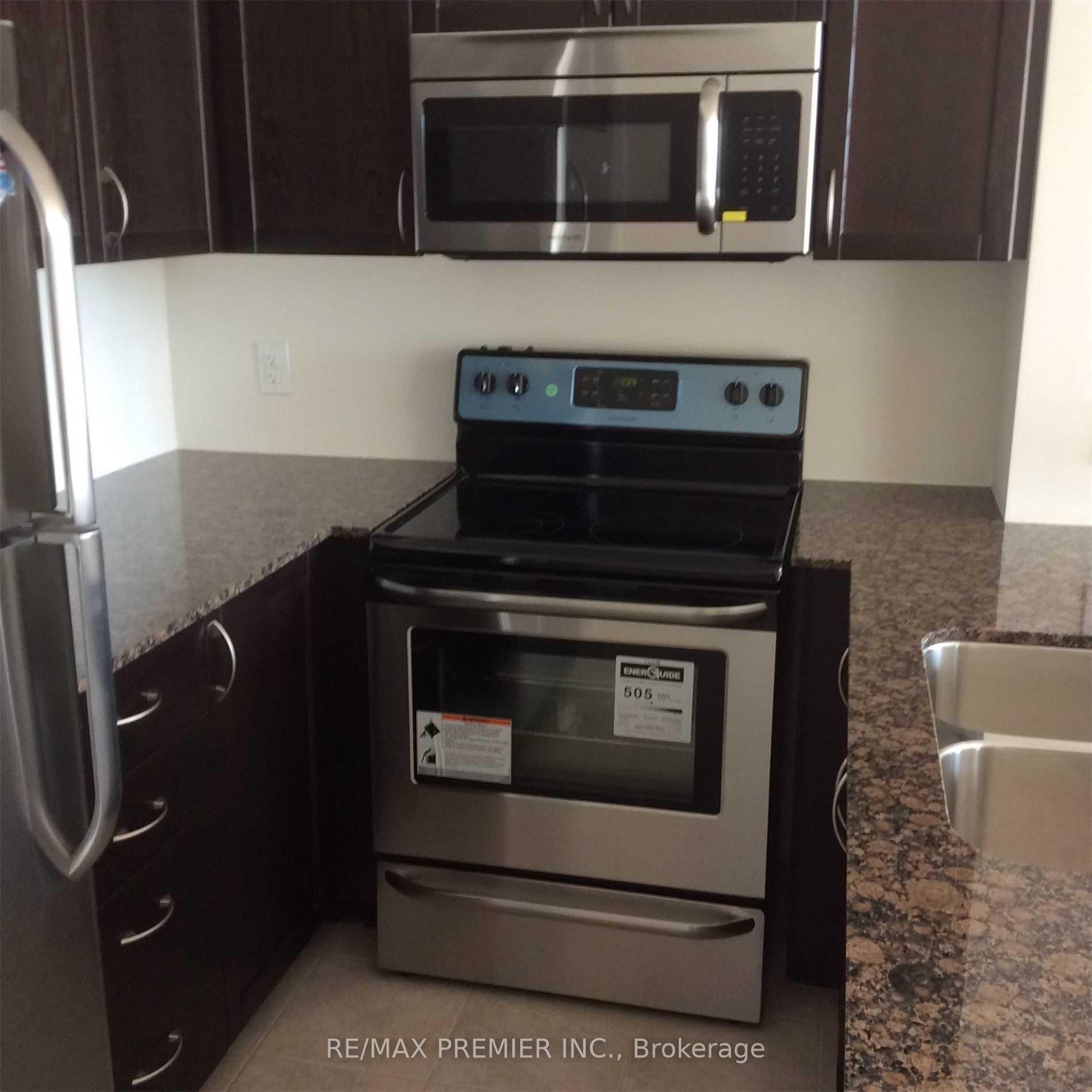 Photo 5 of Unit 402, 4700 Highway 7 Road, Vaughan, East Woodbridge — HOMEH