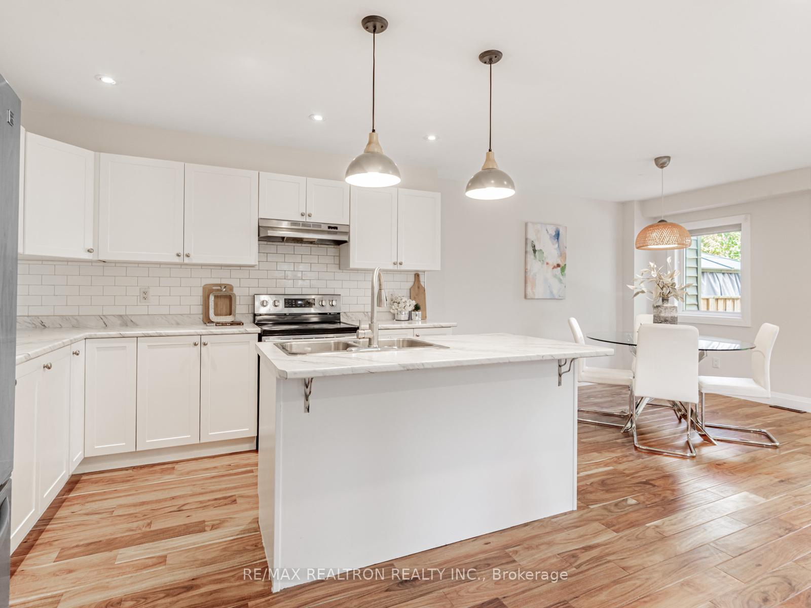 Photo 10 of 14b Ferris Lane, Barrie, Cundles East — HOMEH
