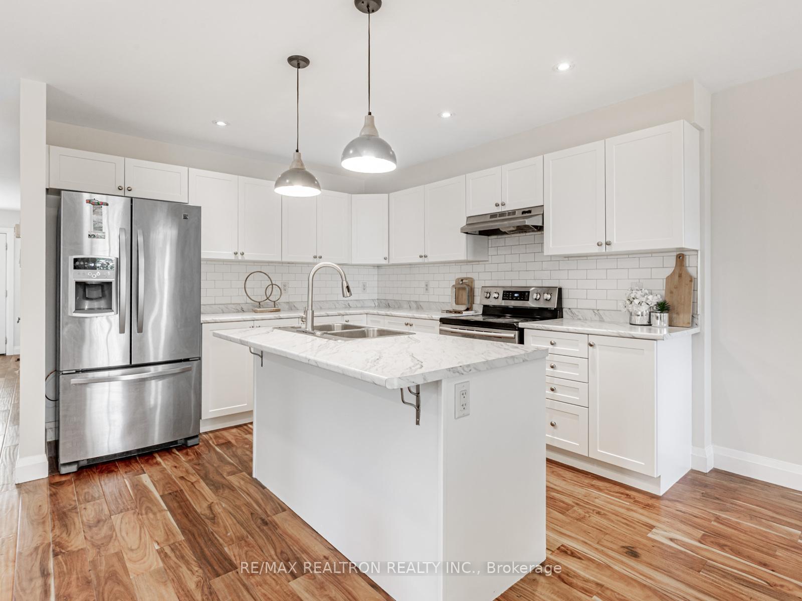 Photo 12 of 14b Ferris Lane, Barrie, Cundles East — HOMEH