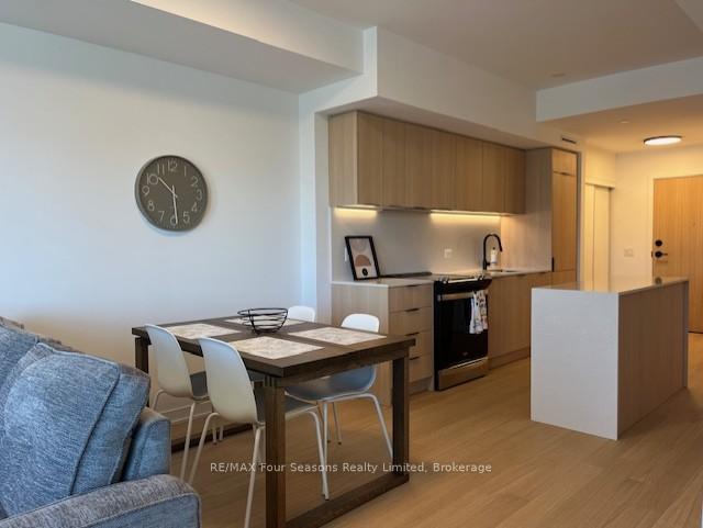 Photo 11 of Unit 419, 31 Huron Street, Collingwood — HOMEH