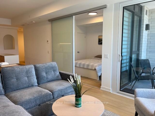 Photo 12 of Unit 419, 31 Huron Street, Collingwood — HOMEH