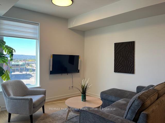 Photo 13 of Unit 419, 31 Huron Street, Collingwood — HOMEH