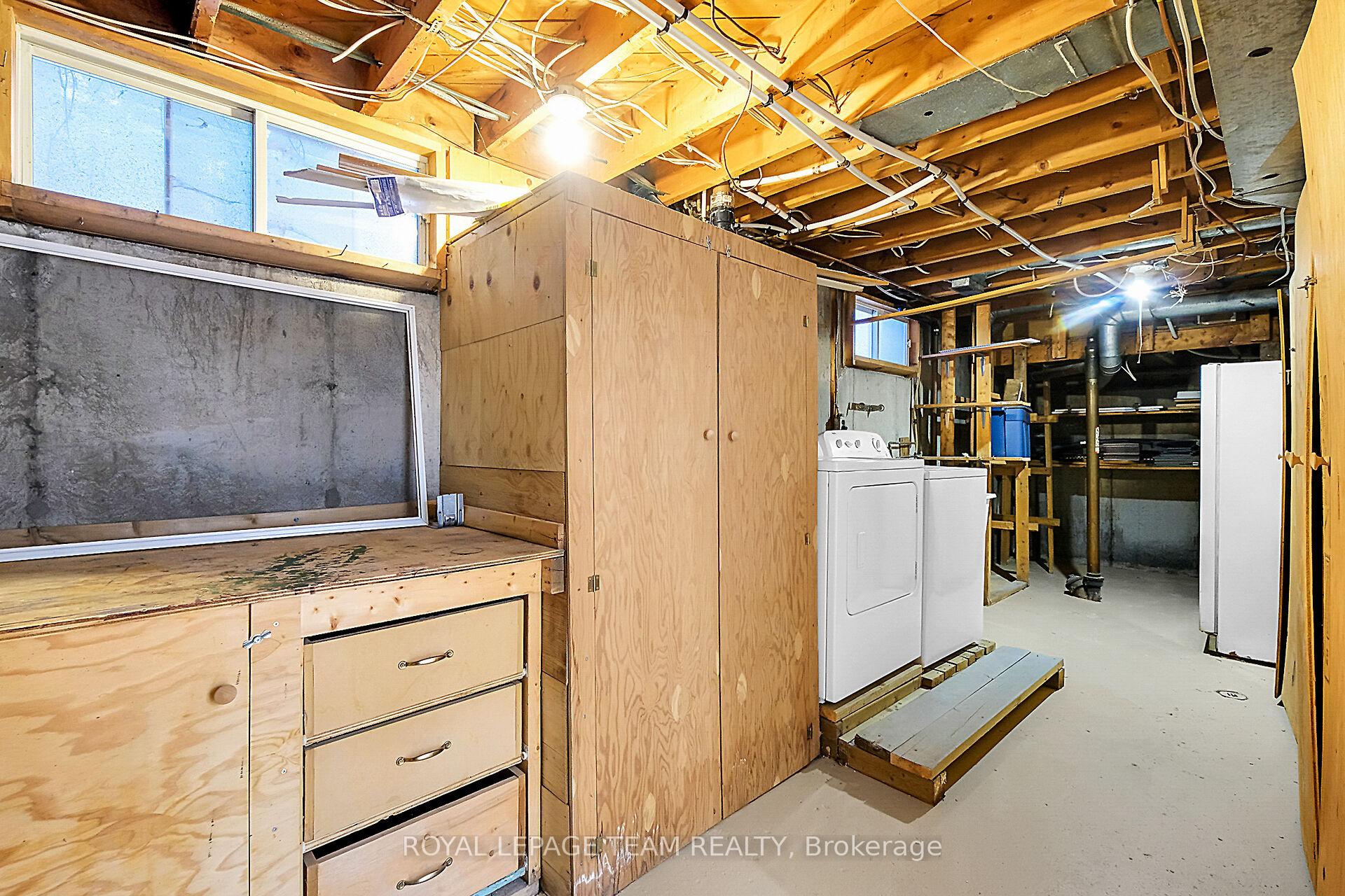 Photo 35 of 2193 Valley Drive, Ottawa, Elmvale Acres/Urbandale — HOMEH