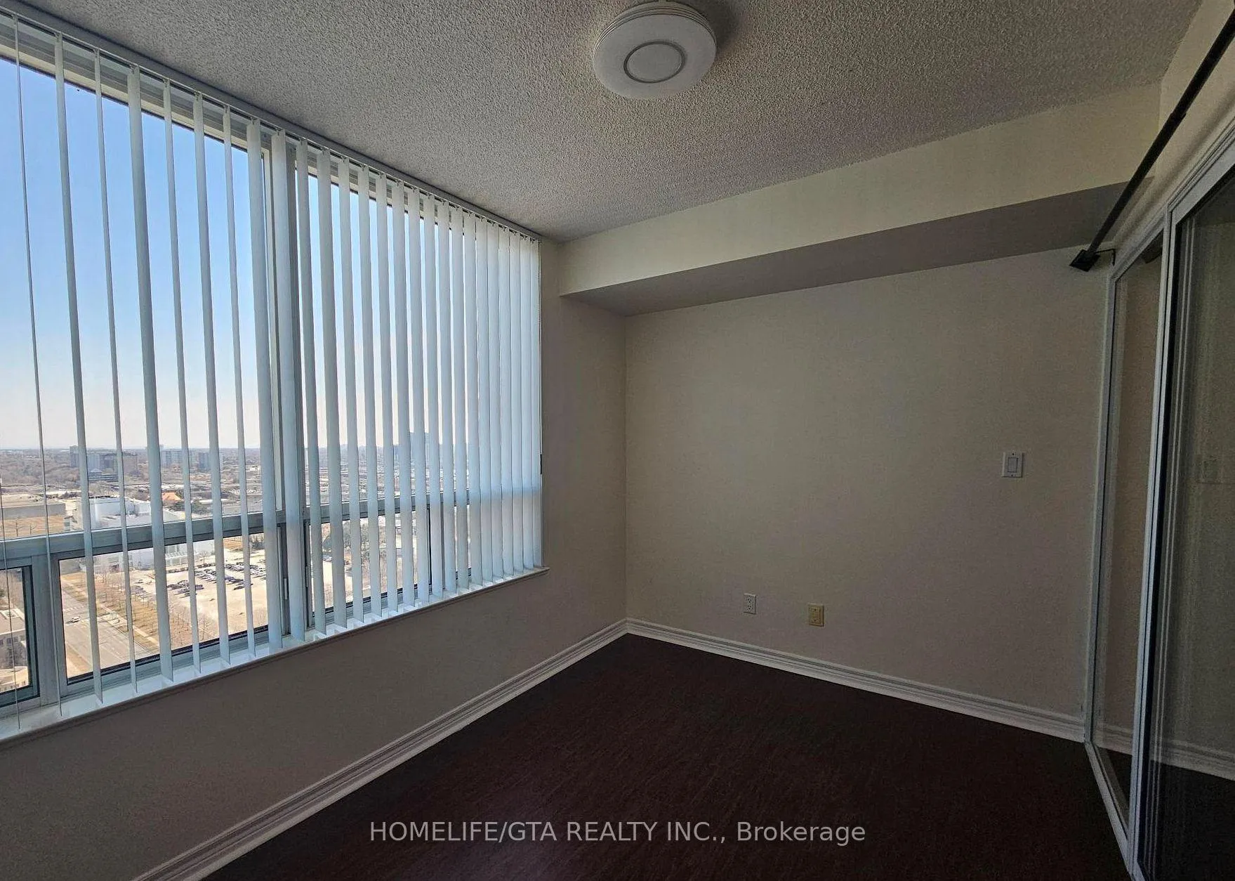 Photo 4 of Unit 3030, 68 Corporate Drive, Scarborough, Woburn — HOMEH