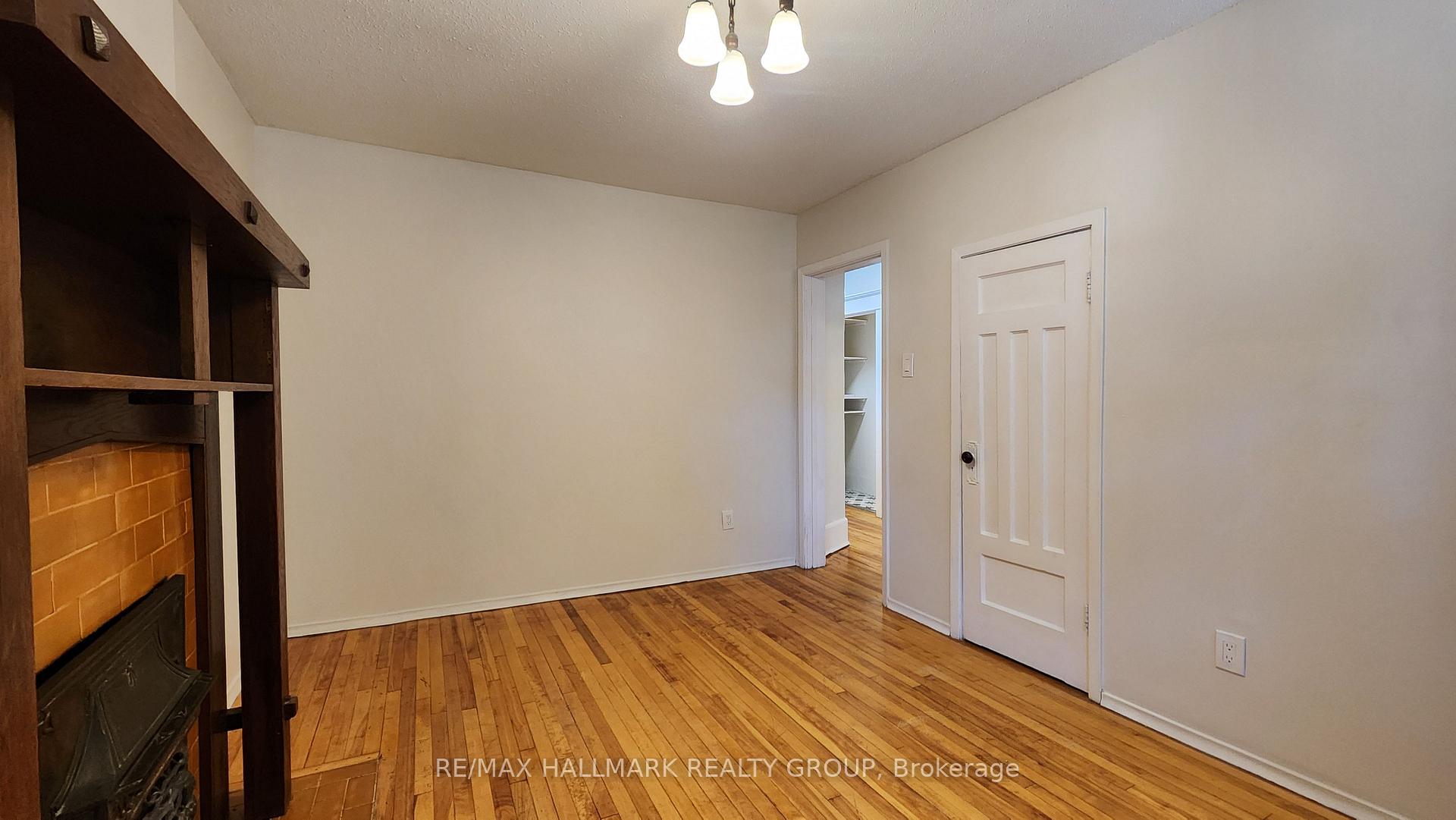 Photo 4 of Unit 2, 122 Fourth Avenue, Ottawa, Glebe — HOMEH